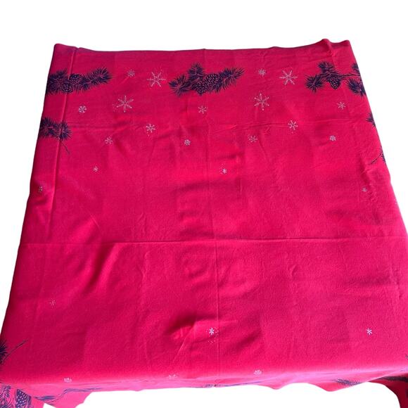 Vtg Christmas CALIFORNIA HAND PRINTS Tablecloth circa 1950s 60" x 52" Red silver - Picture 10 of 12